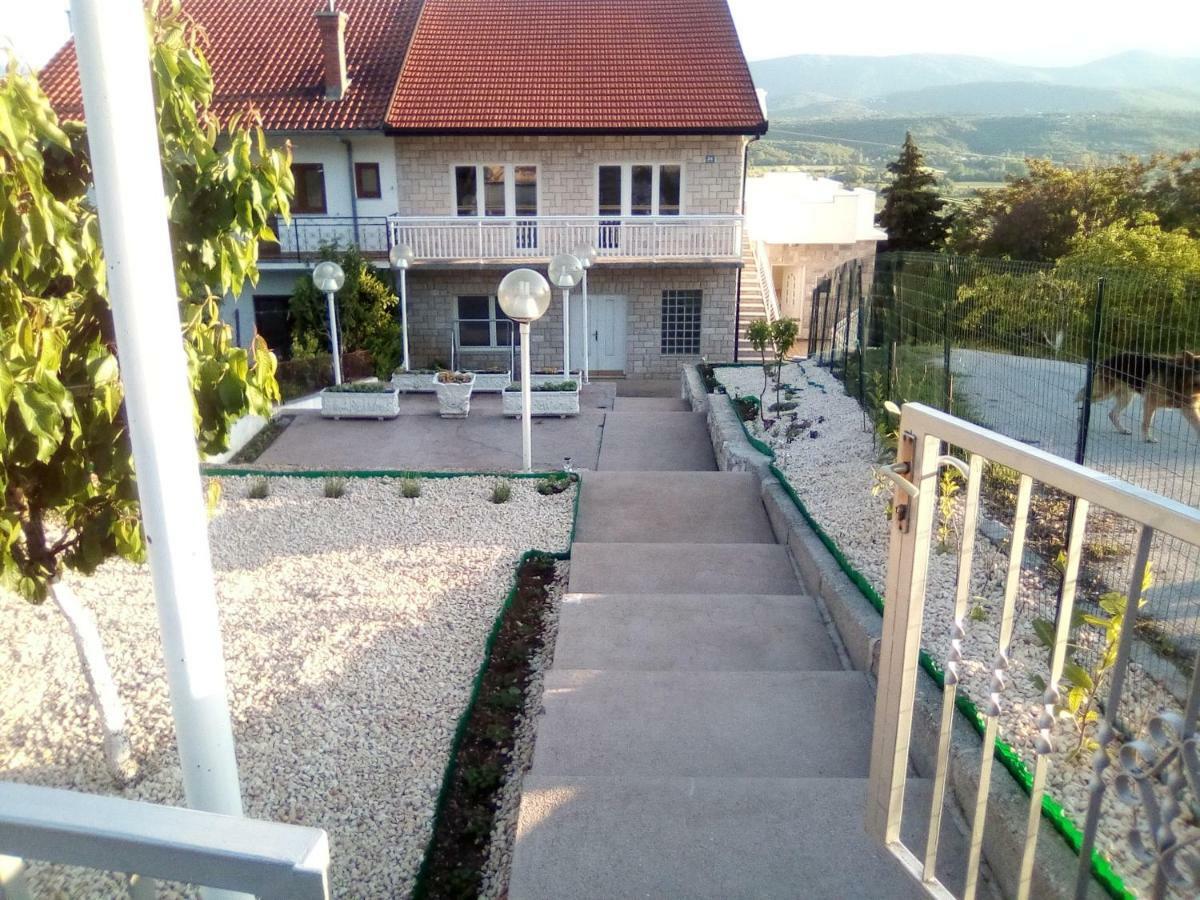Studio Apartman Matkovic Imotski Buitenkant foto