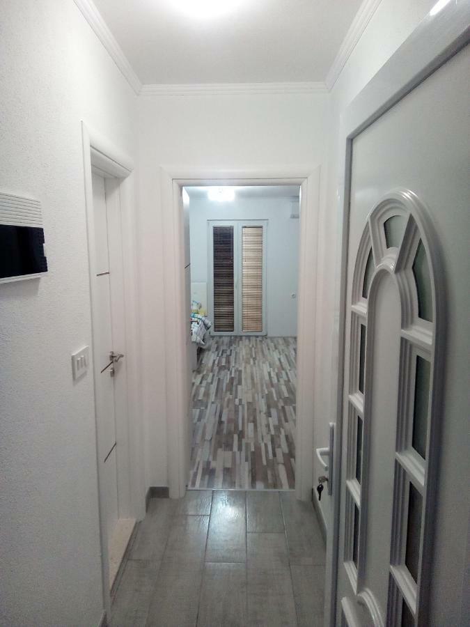 Studio Apartman Matkovic Imotski Buitenkant foto
